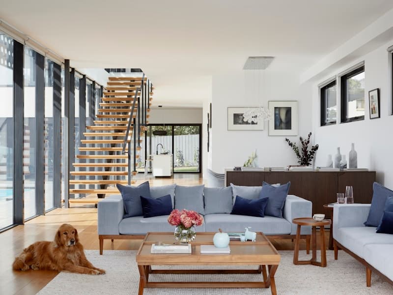 Mountain Retreat - Image 1